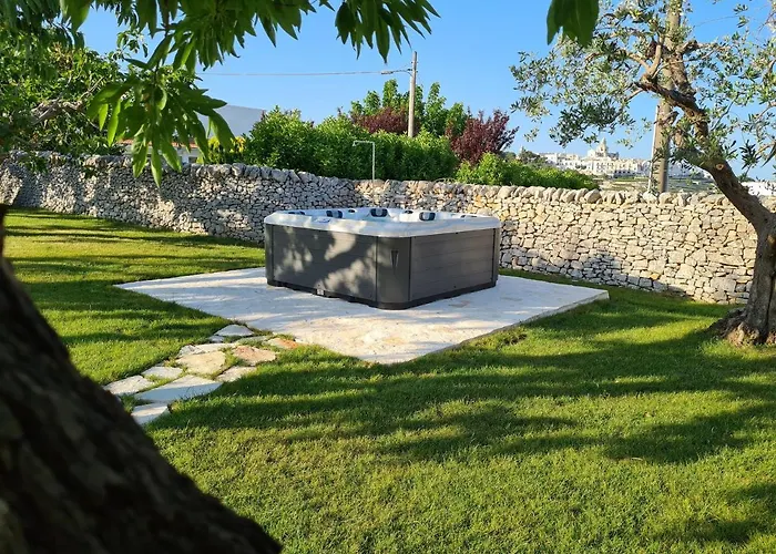 Trulli Nanni 3* 洛科罗通多